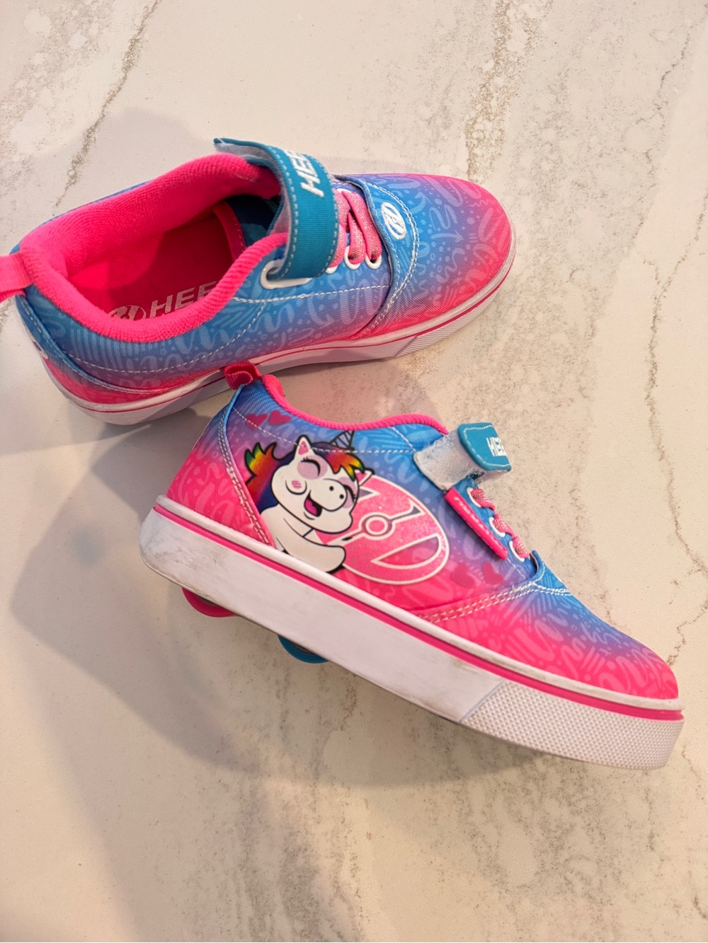 Heelys Kids Pink and Blue Ombre Roller Sneakers unicorn size 13C
